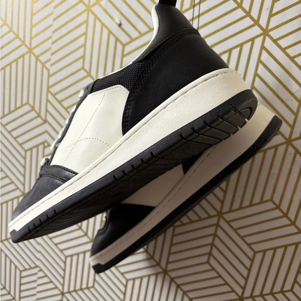 Women's Two-Tone Black and White Leather Sneakers